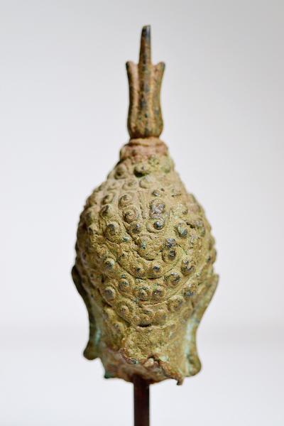 Thailande, époque Sukhothai, tête de Bouddha en bronze, XVe/ XVIe siècle 2