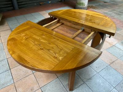 Maison Regain - Table à manger, circa 1970 2