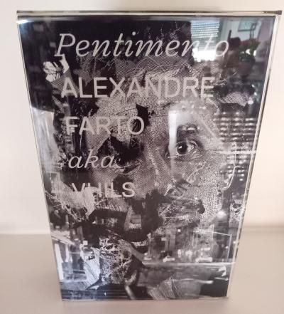 Vhils - Pentimento Spécial Edition, 2020 - Livre d’art 2
