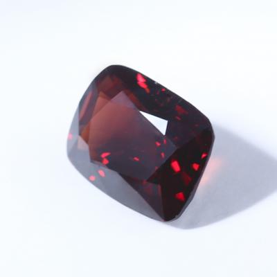 6,18 carats. Spinelle 2