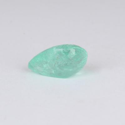 9,88 carats. Tourmaline Paraiba vert bleuté néon 2