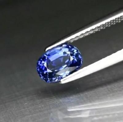 1,40 ct. Bleu saphire 2