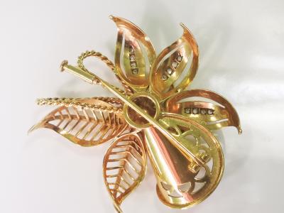 BROCHE   en or  des années 1940 / 1950 diamants 2