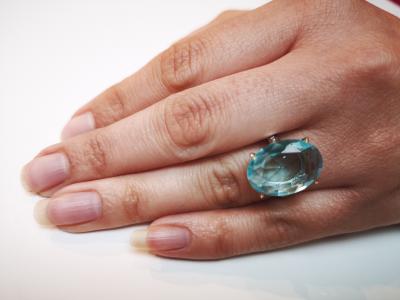 BAGUE en  or et  argent topaze bleue et diamants 2