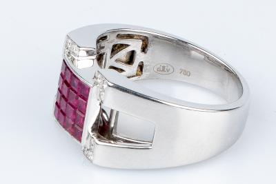 Bague baté en or blanc 18 carats 2
