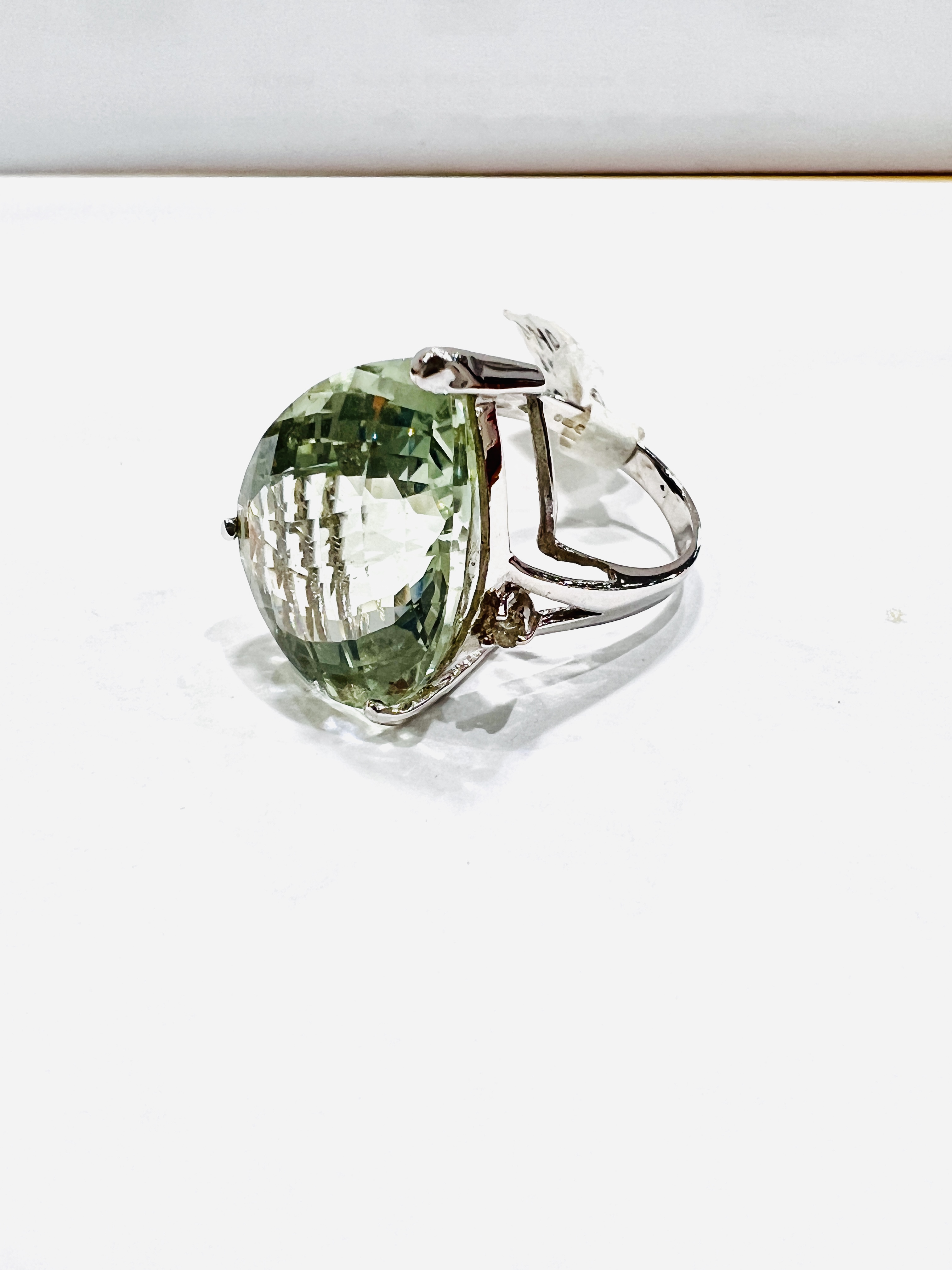 Bague Évêque Fleur de Lis Améthyste et Or - Orfèvrerie Clergée Ornée