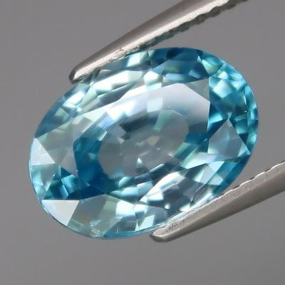 5,68 carats. Zircon bleu naturel 2