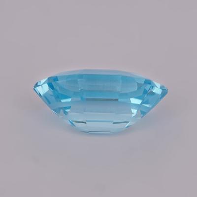 9,15 carats. Topaze bleu suisse 2