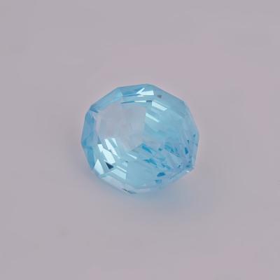 9,15 carats. Topaze bleu suisse 2