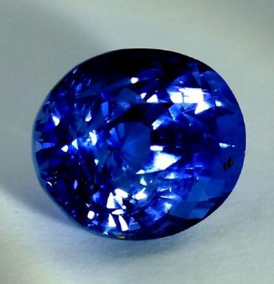 4,94 carats. Saphir bleu non traité, Birmanie Myanmar 2