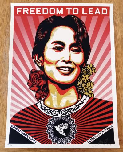 Shepard FAIREY (Obey) - Aung San Suu Kyi, 2009 - Sérigraphie signée et numérotée 2