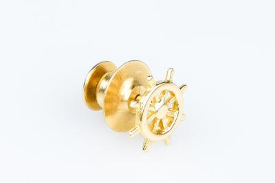 Pins en or jaune 18 carats de forme gouvernail 2