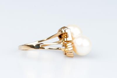 Bague perles en or jaune 18 carats 2