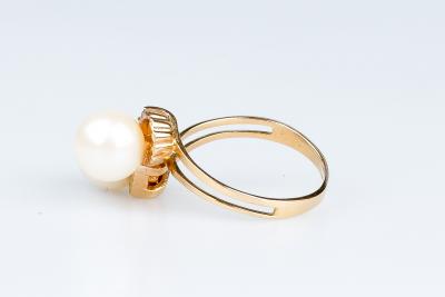Bague perles en or jaune 18 carats 2