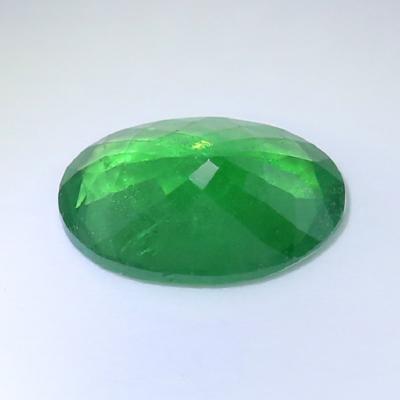 2,07 carats. Tsavorite (Grossularite - Grenat) 2
