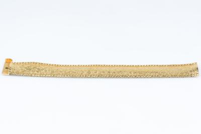 Bracelet manchette en or jaune 18 carats 2