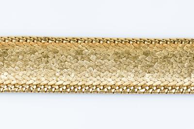 Bracelet manchette en or jaune 18 carats 2