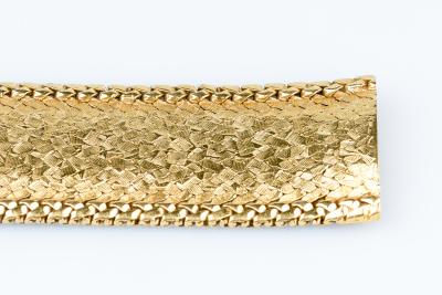 Bracelet manchette en or jaune 18 carats 2