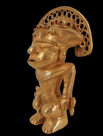 COLOMBIE Civilisation Taïrona - Dignitaire portant une coiffe - Statuette en or tumbago 2