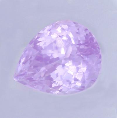 18,79 carats. Kunzite rose pourpre 2