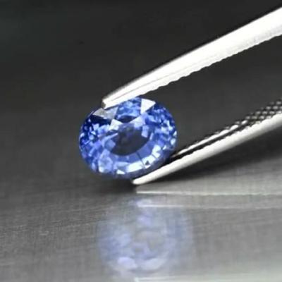 1,65 ct. Saphir bleu non traité - SRI LANKA : Certifié GIA 2