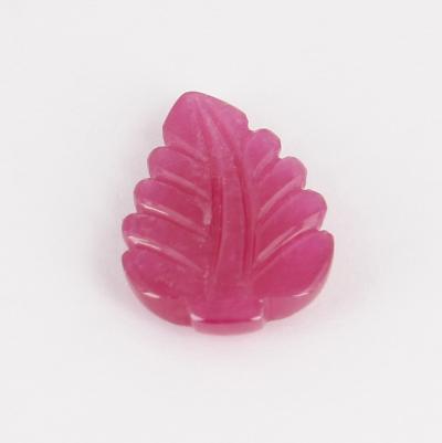 5,27 carats. Rubis Feuille Sculpté 2