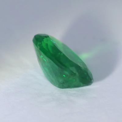 1,54 ct. Tsavorite (Grossularite - Grenat) 2