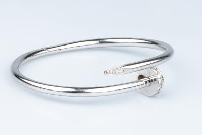 Bracelet Cartier Juste un Clou en or gris 18 carats 2