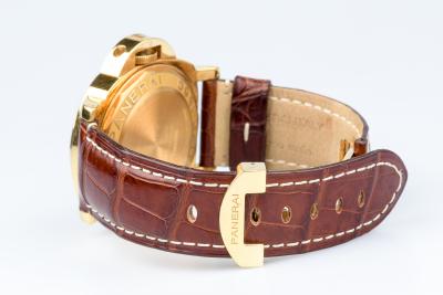 Montre Panerai Luminor Marina en or jaune 18 carats 2