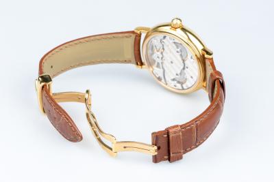 Montre Vacheron Constantin Patrimony Tourbillon en or jaune 18 carats 2