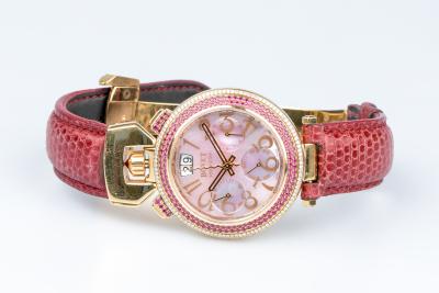 Montre Bovet saphirs roses diamants en or rose 18 carats 2