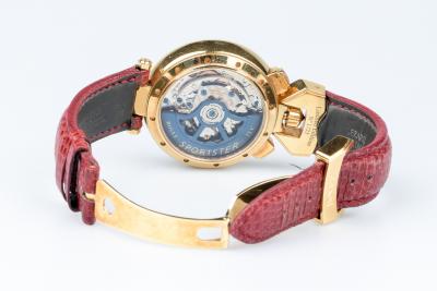 Montre Bovet saphirs roses diamants en or rose 18 carats 2