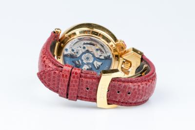 Montre Bovet saphirs roses diamants en or rose 18 carats 2