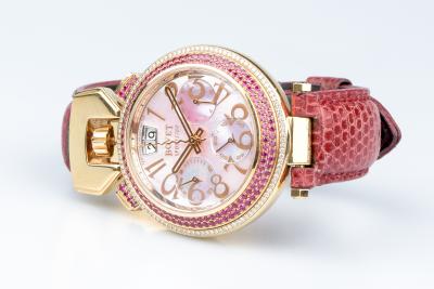 Montre Bovet saphirs roses diamants en or rose 18 carats 2