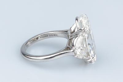 Bague diamant ovale en or blanc 18 carats 2