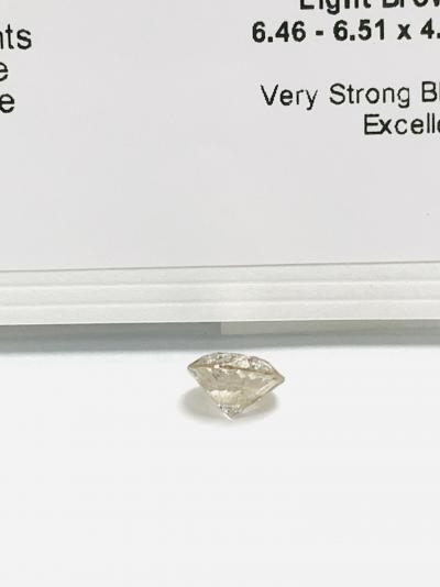 Diamant naturel taillé en brillant de 1,06 ct, brun clair, pureté i1, certification naturelle sans traitement 2