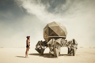 Ludovic Ismael - Silhouette, Burning Man 2016 - Photographie 2