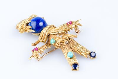 Broche épouvantail des années 1920 en or jaune 18 carats 2