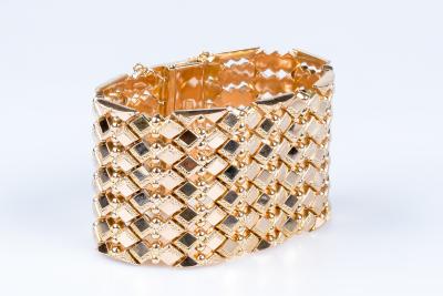 Bracelet manchette en or rose 18 carats 2
