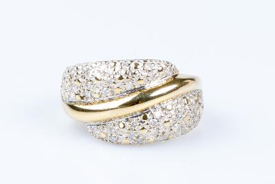 Bague diamants en or jaune 18 carats 2