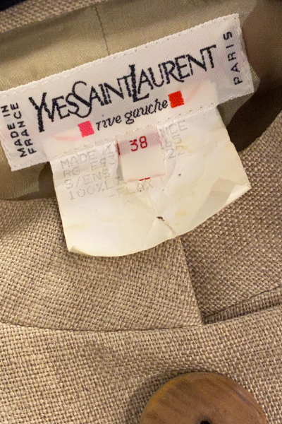 Yves Saint Laurent - Tailleur Veste Saharienne et jupe - Taille 36/38 2