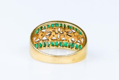 Bague diamants émeraudes en or jaune 18 carats 2