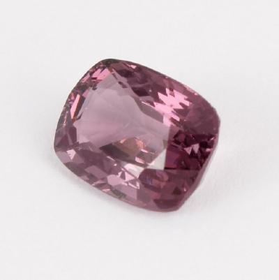 5,09 carats. Spinelle rose violacé 2