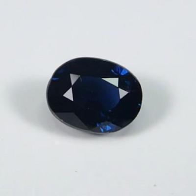 2,01 carats. Bleu saphire 2