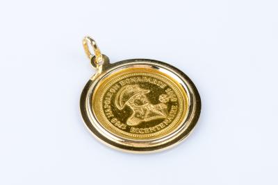 Pendentif médaille Napoléon Bonaparte en or jaune 18 carats 2