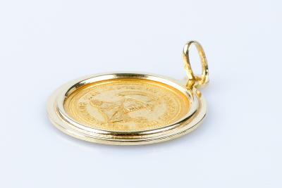 Pendentif médaille Napoléon Bonaparte en or jaune 18 carats 2