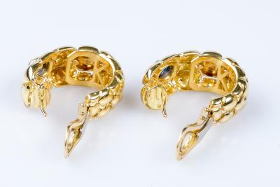 Boucles d’oreilles saphir diamant en or jaune 18 carats 2