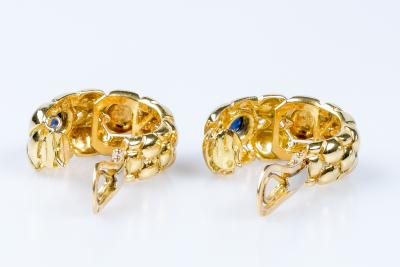 Boucles d’oreilles saphir diamant en or jaune 18 carats 2