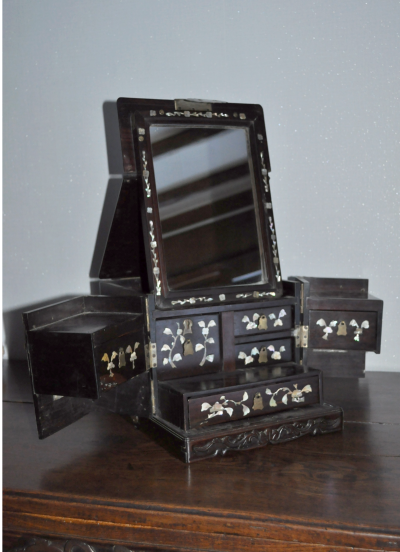 Japon, XIXème siècle - Coffret à bijoux en palissandre 2