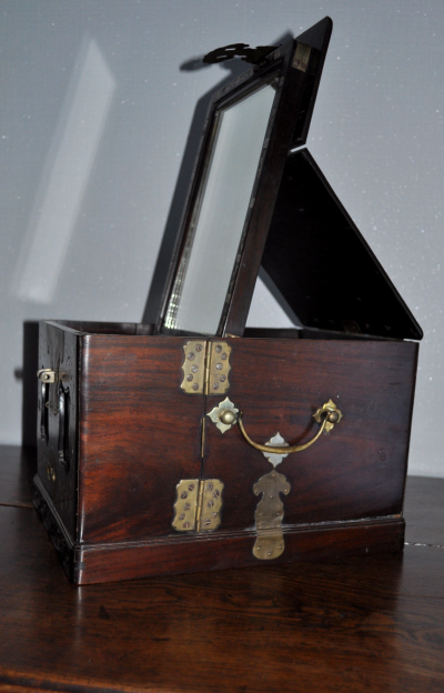 Japon, XIXème siècle - Coffret à bijoux en palissandre 2